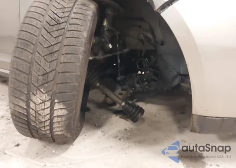 2015 Lincoln Mks z USA, uszkodzony, nr VIN 1LNHL9EK8FG608496